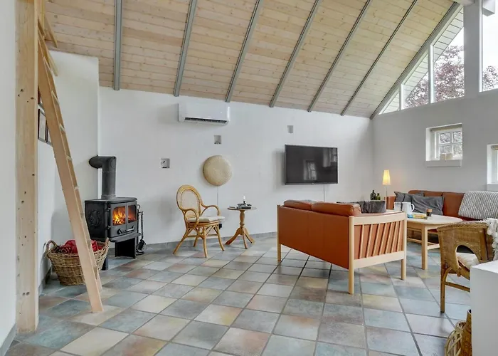 Radojka - 75m From The Sea By Interhome *